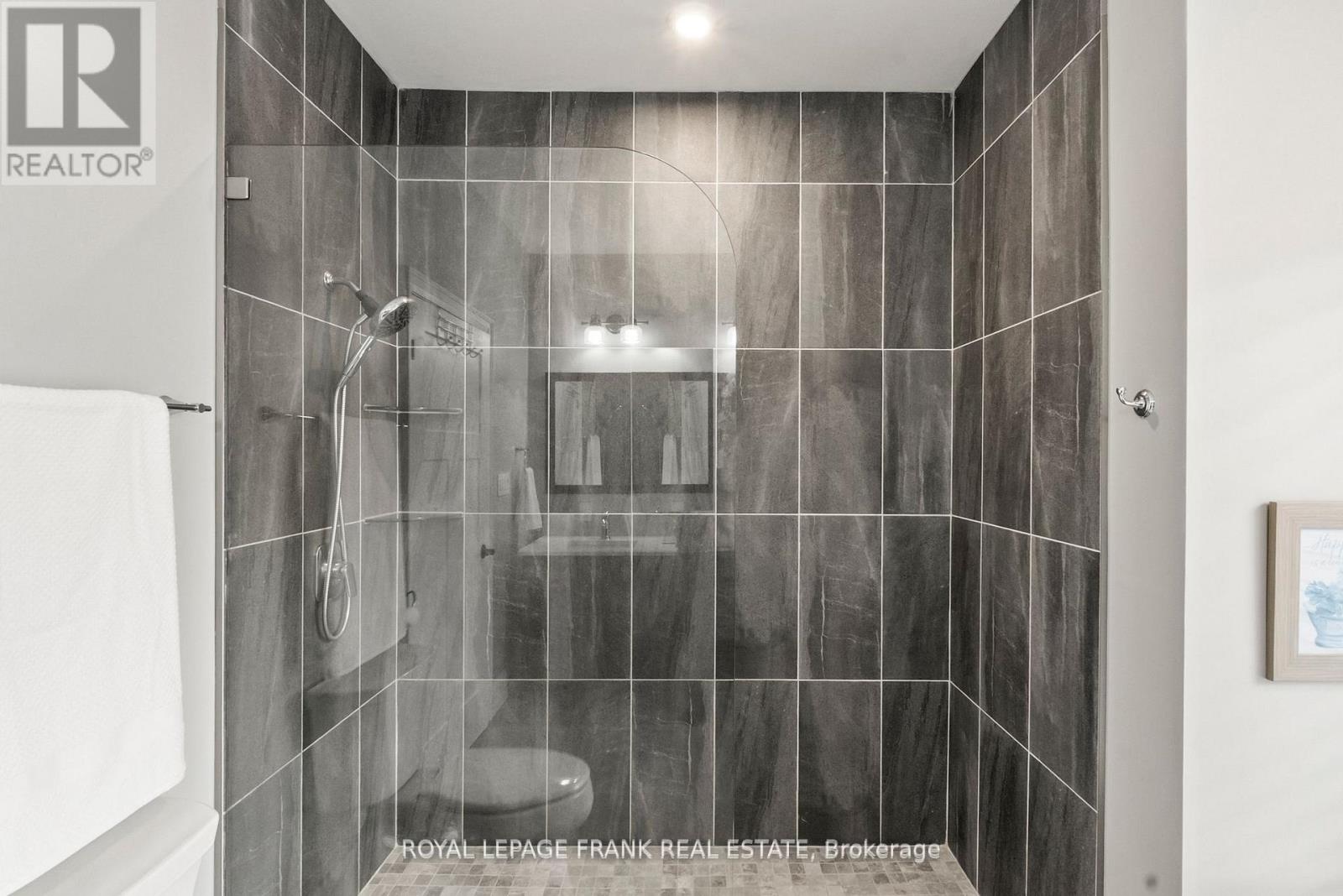 864 Burnham Street, Cobourg, Ontario  K9A 2X7 - Photo 23 - X12936698