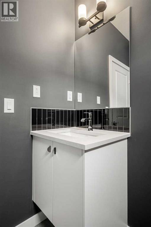 8323 8 Avenue SW, Calgary, Alberta  T3H 6M8 - Photo 20 - A2291355