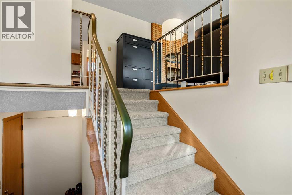 5711 Dalmead Crescent Nw, Calgary, Alberta  T3A 1E7 - Photo 26 - A2295983