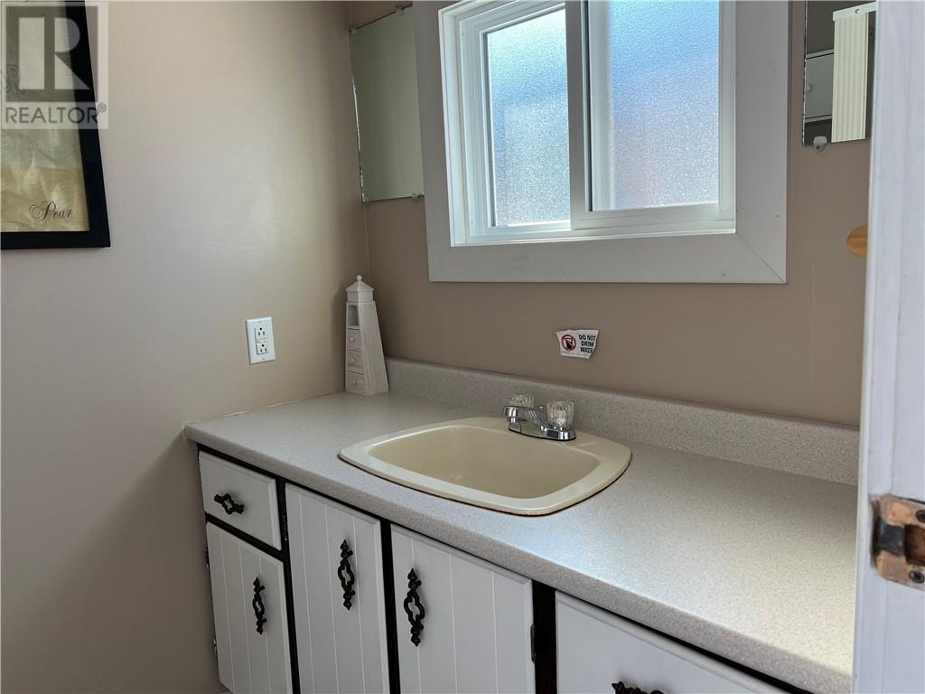 33 Alfred Road, Verner, Ontario  P0H 2M0 - Photo 11 - 2126959