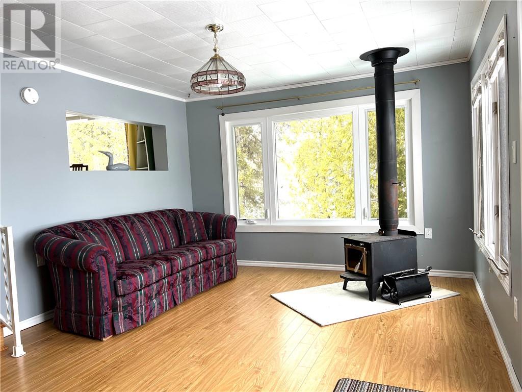 33 Alfred Road, Verner, Ontario  P0H 2M0 - Photo 6 - 2126959