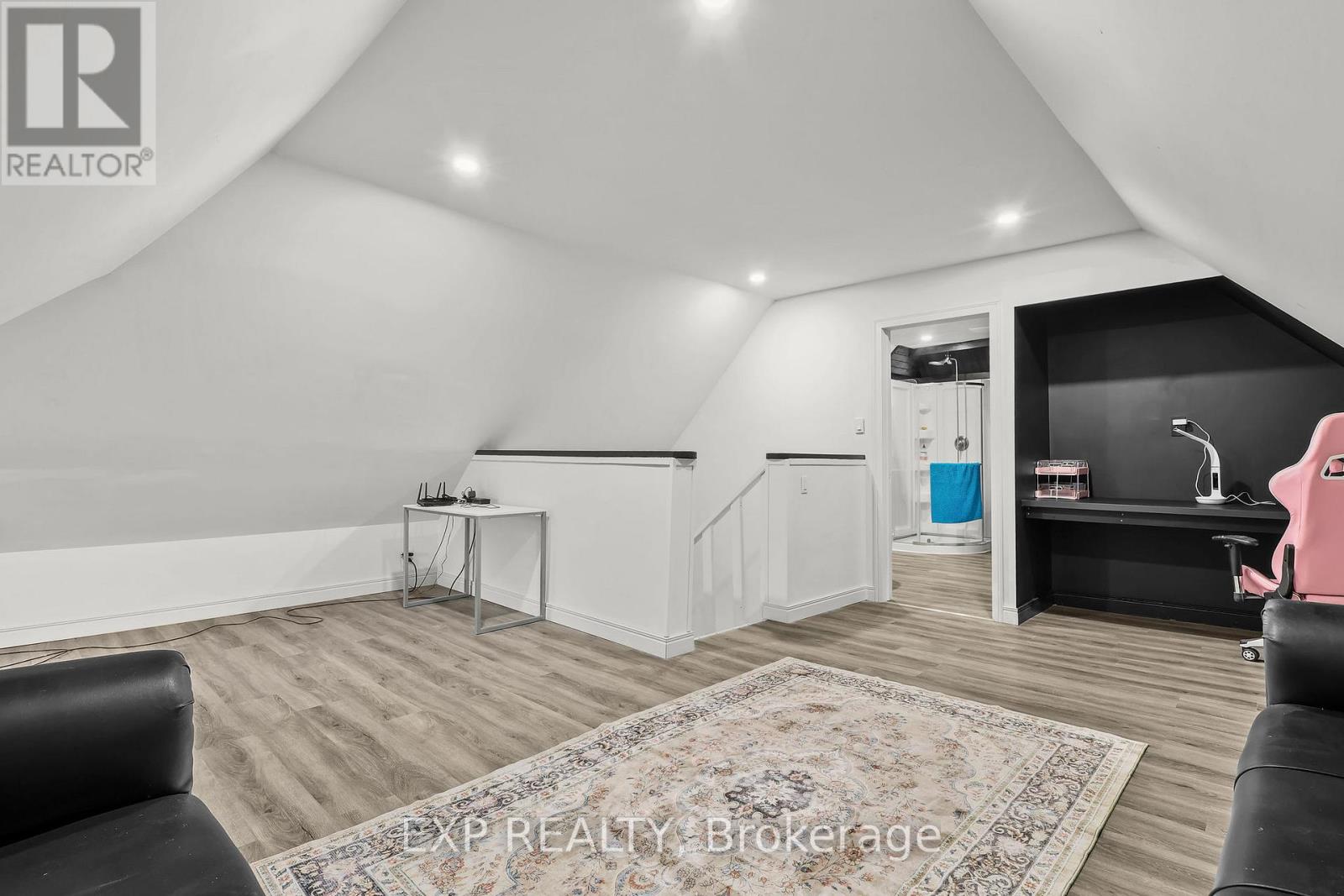 137 Oak Street E, Chatham-Kent, Ontario  N0P 1C0 - Photo 15 - X12936744