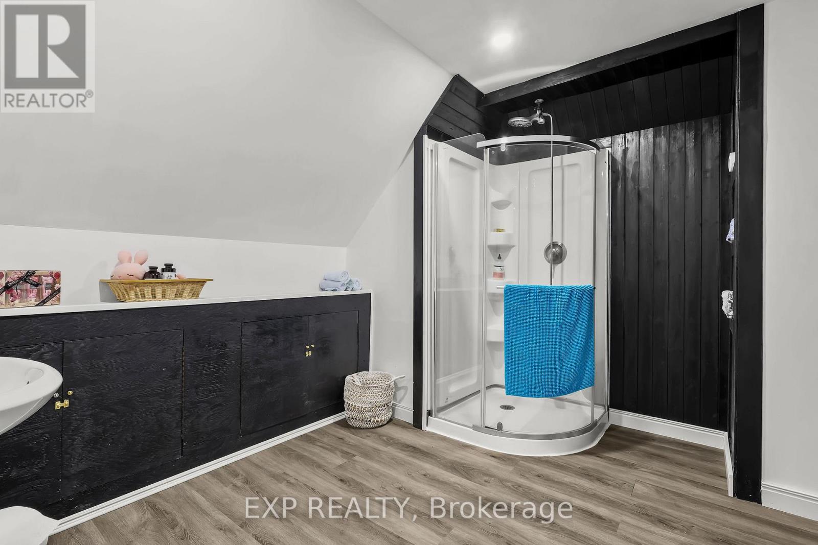 137 Oak Street E, Chatham-Kent, Ontario  N0P 1C0 - Photo 20 - X12936744