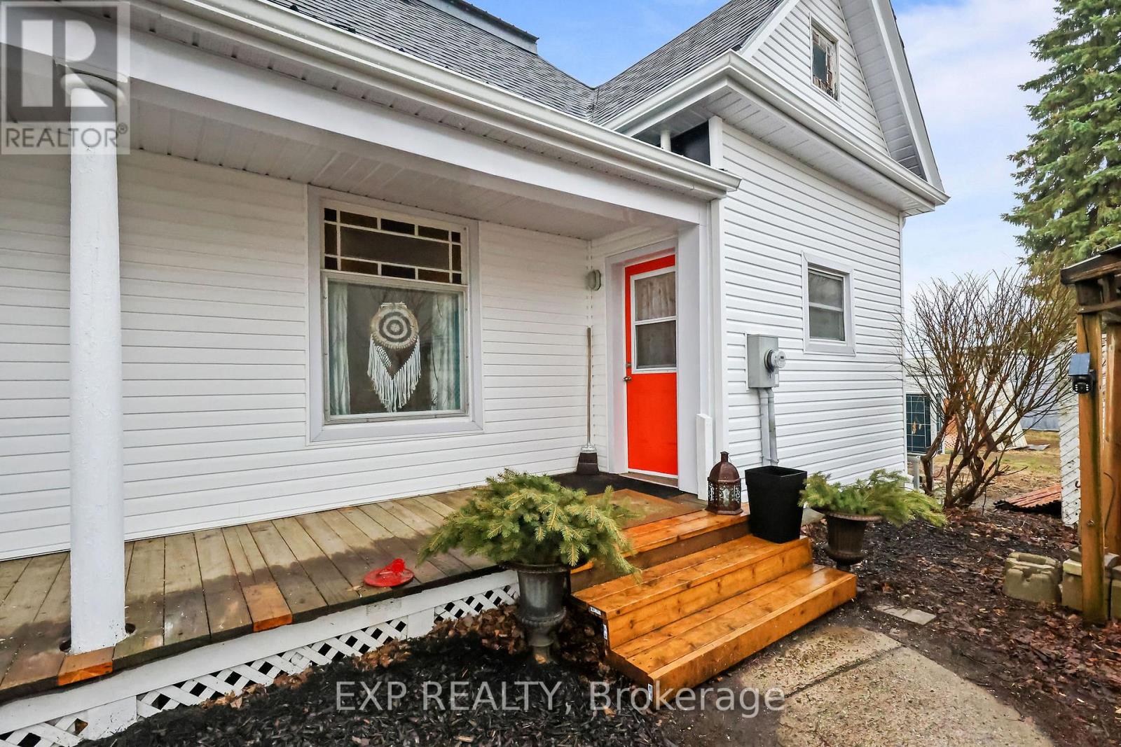 137 Oak Street E, Chatham-Kent, Ontario  N0P 1C0 - Photo 22 - X12936744