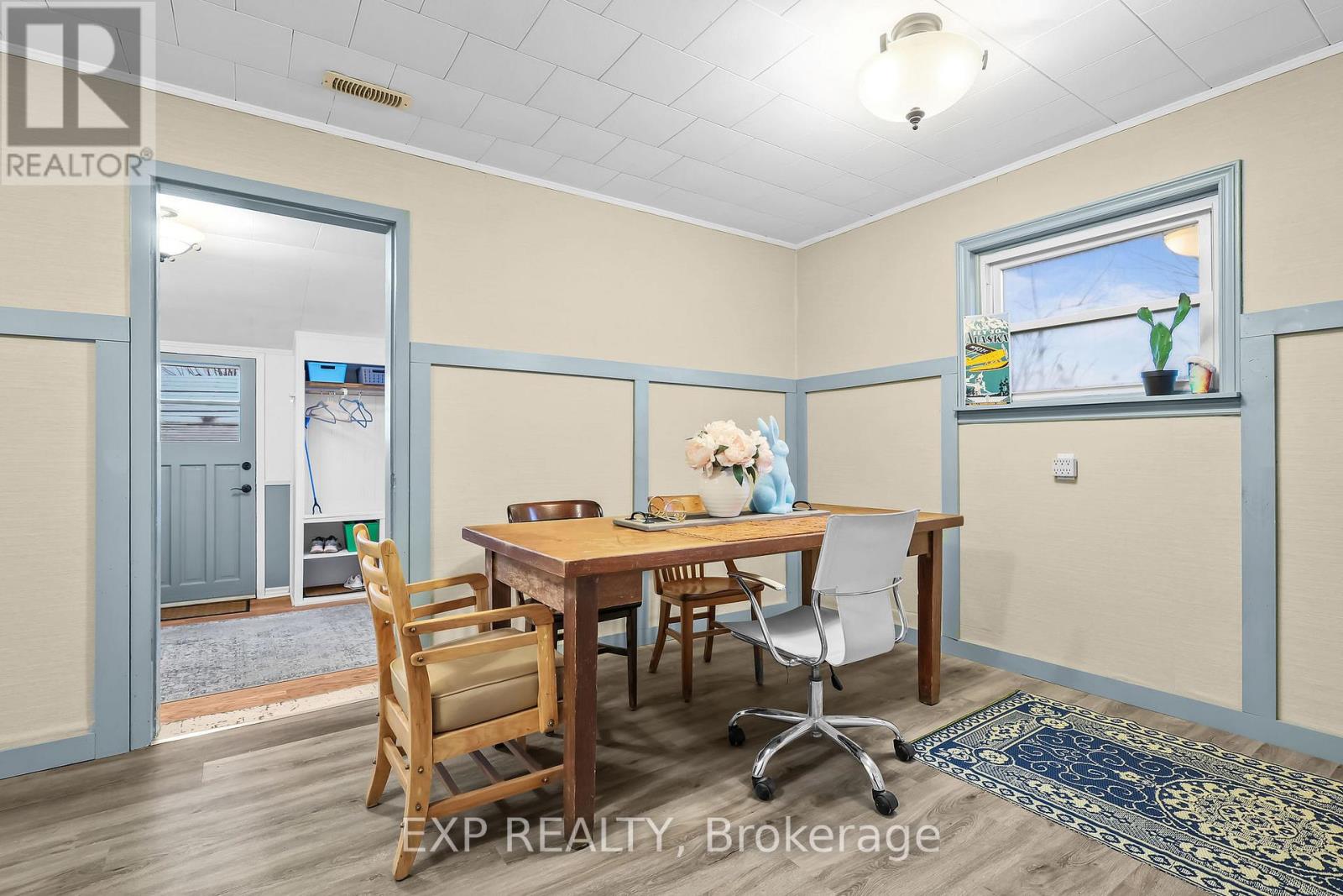 137 Oak Street E, Chatham-Kent, Ontario  N0P 1C0 - Photo 5 - X12936744