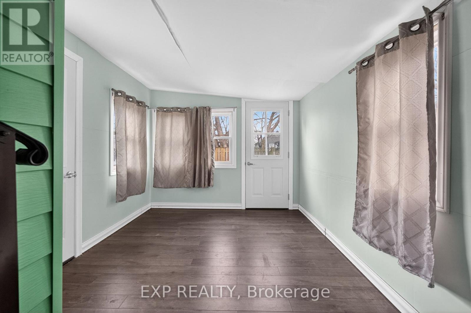 150 Crowland Avenue, Welland, Ontario  L3B 1X3 - Photo 12 - X12928466