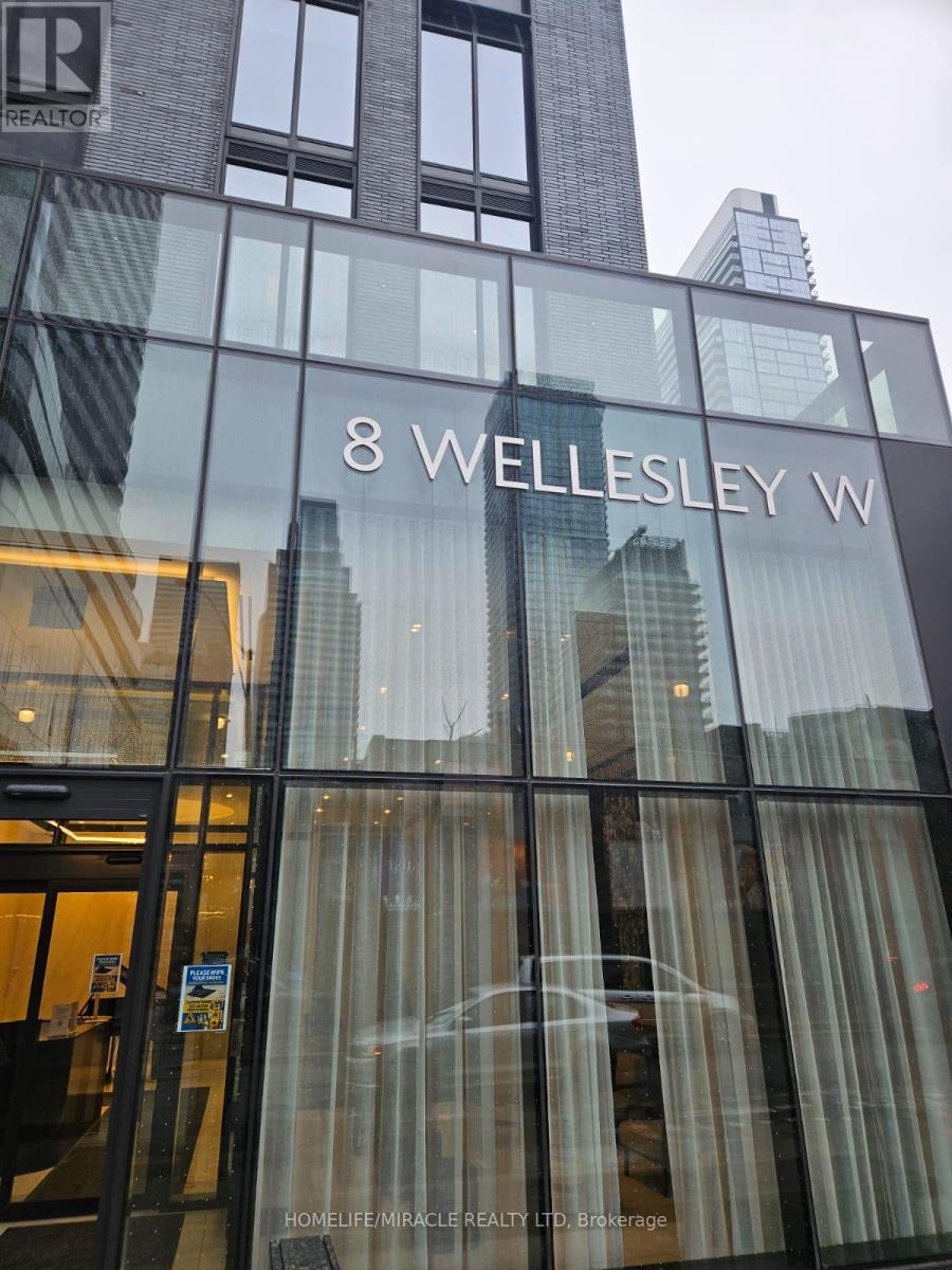 2706 - 8 WELLESLEY STREET, Toronto, Ontario