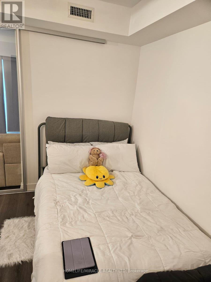 2706 - 8 Wellesley Street, Toronto, Ontario  M4J 0J5 - Photo 9 - C12936706