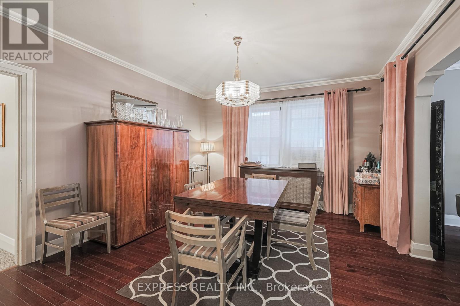 Main - 167 Highbourne Road, Toronto, Ontario  M5P 2J8 - Photo 11 - C12936730