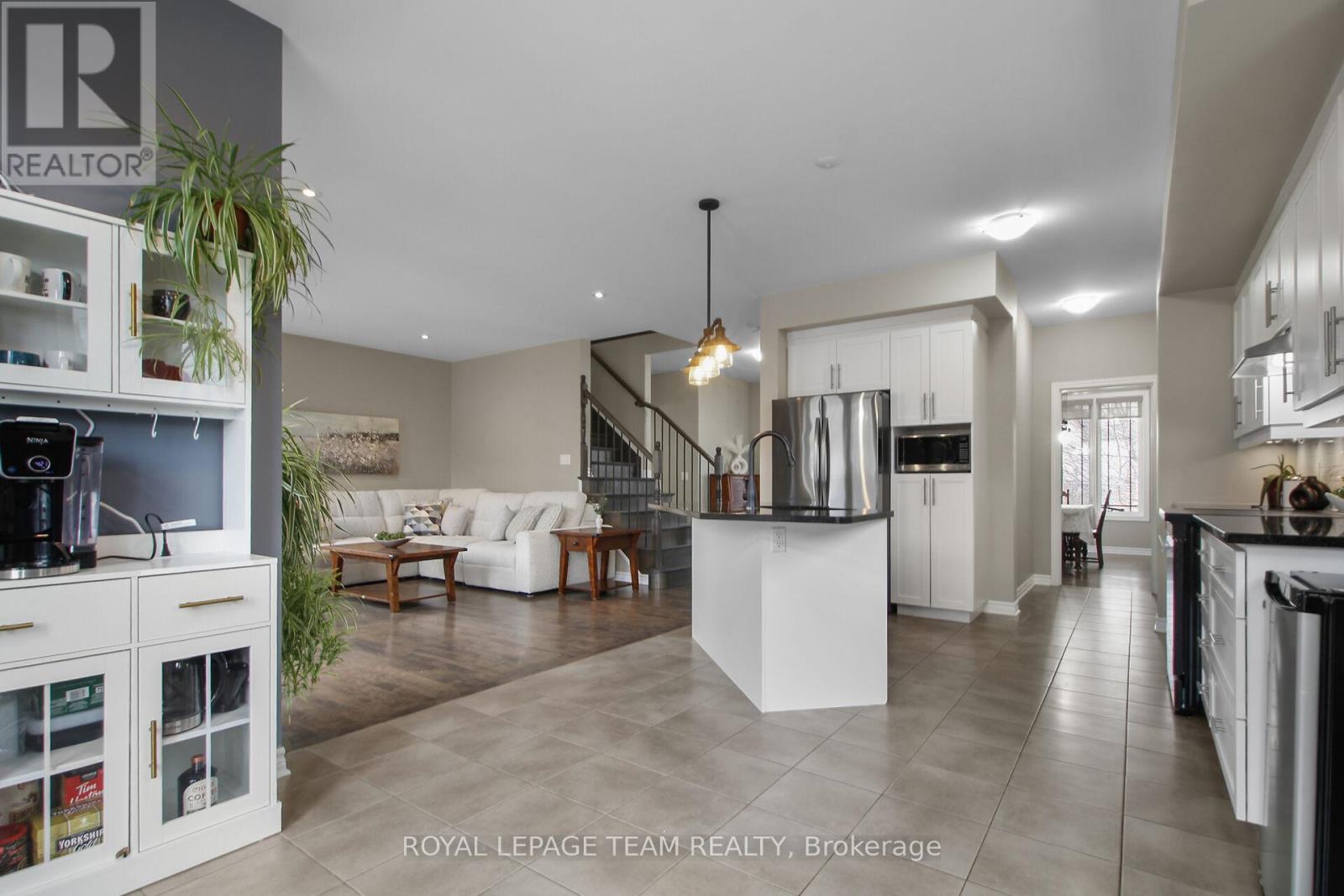 107 Francis Street, Carleton Place, Ontario  K7C 0E9 - Photo 14 - X12936722