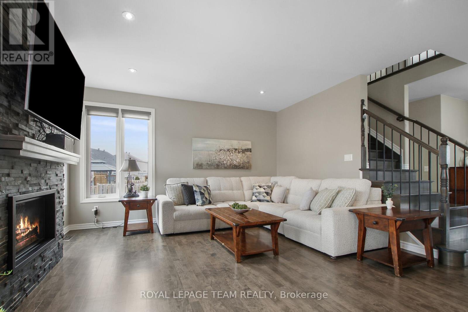 107 Francis Street, Carleton Place, Ontario  K7C 0E9 - Photo 15 - X12936722