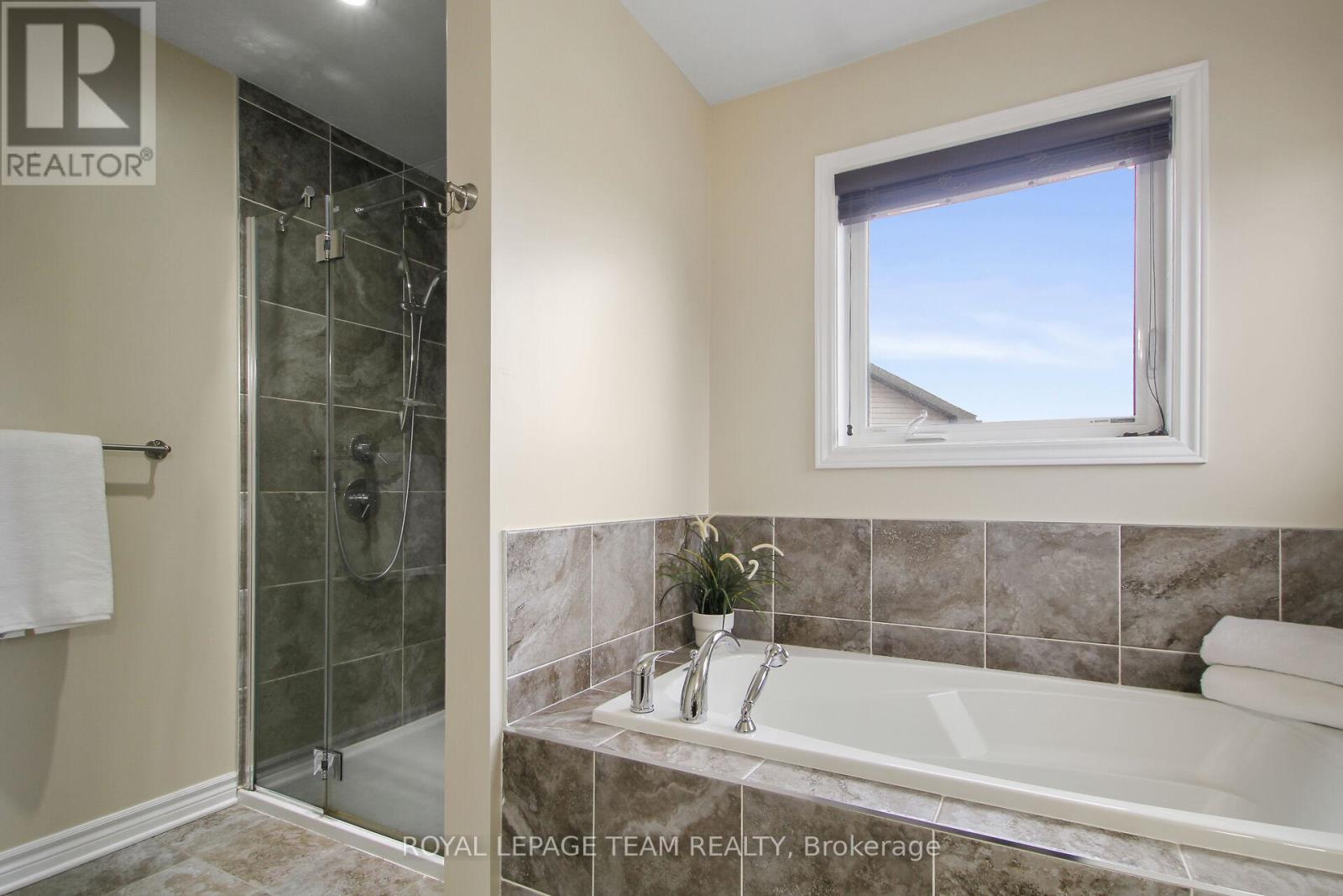 107 Francis Street, Carleton Place, Ontario  K7C 0E9 - Photo 25 - X12936722