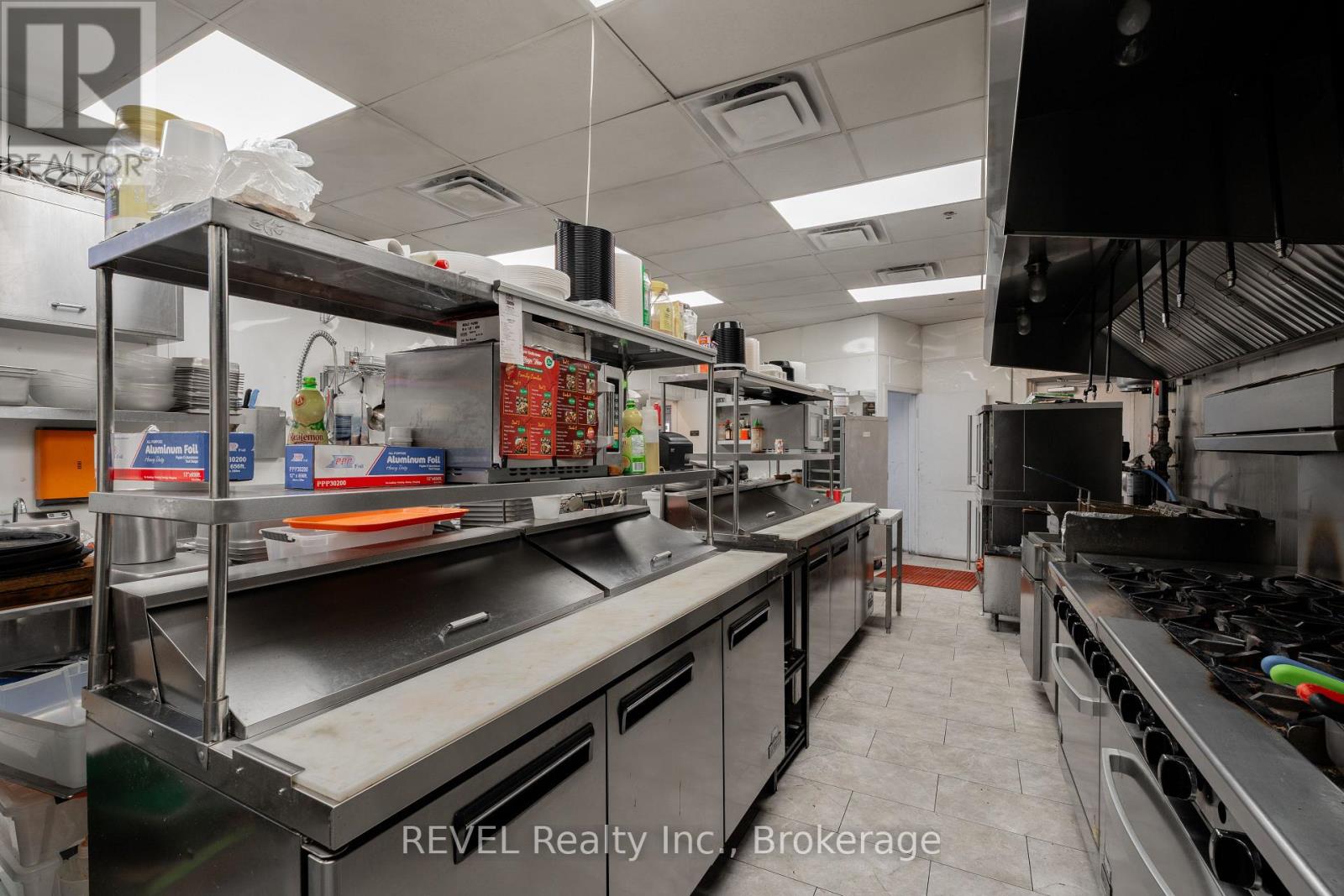 553 Niagara Street, Welland, Ontario  L3C 1L8 - Photo 16 - X12936732