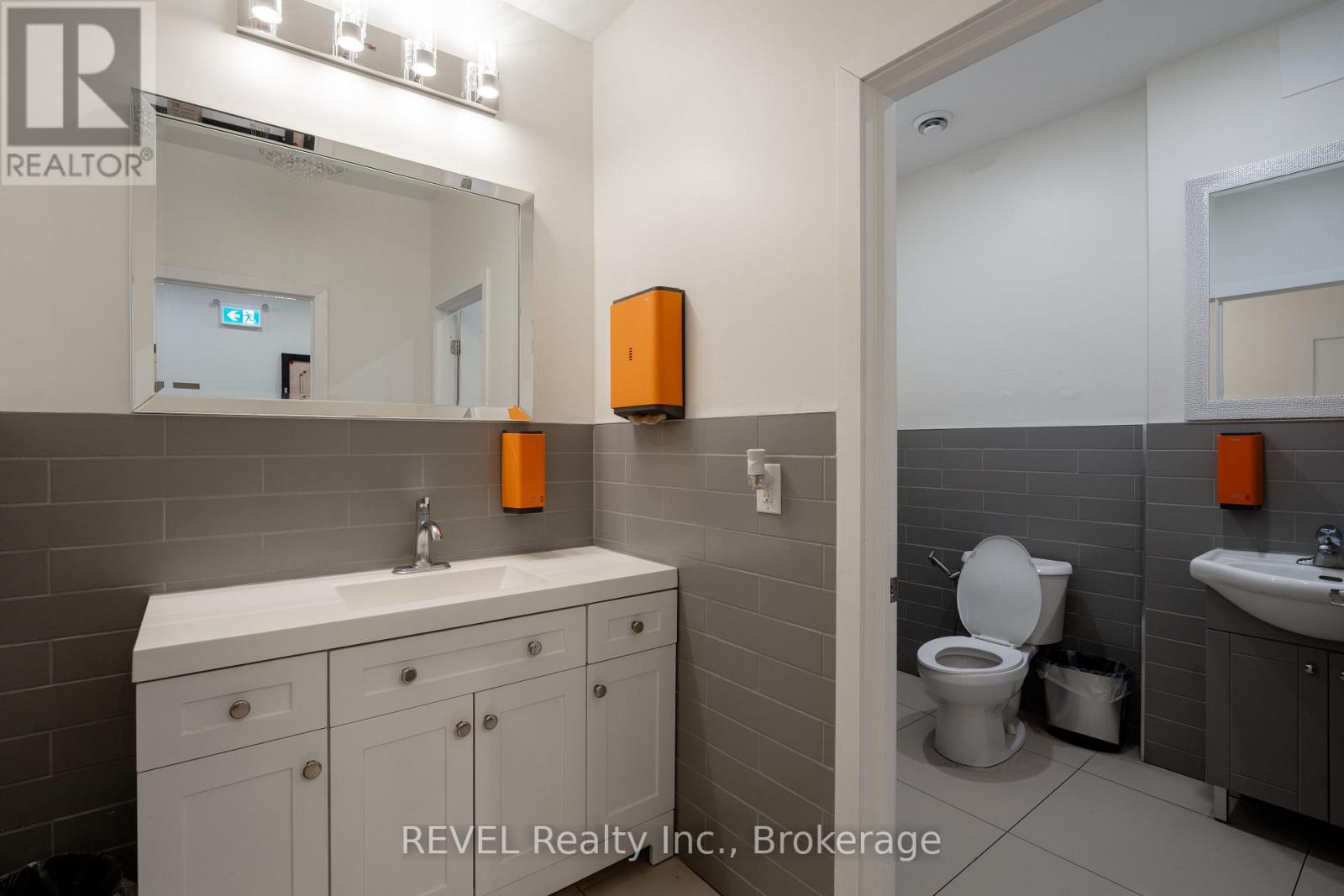 553 Niagara Street, Welland, Ontario  L3C 1L8 - Photo 21 - X12936732