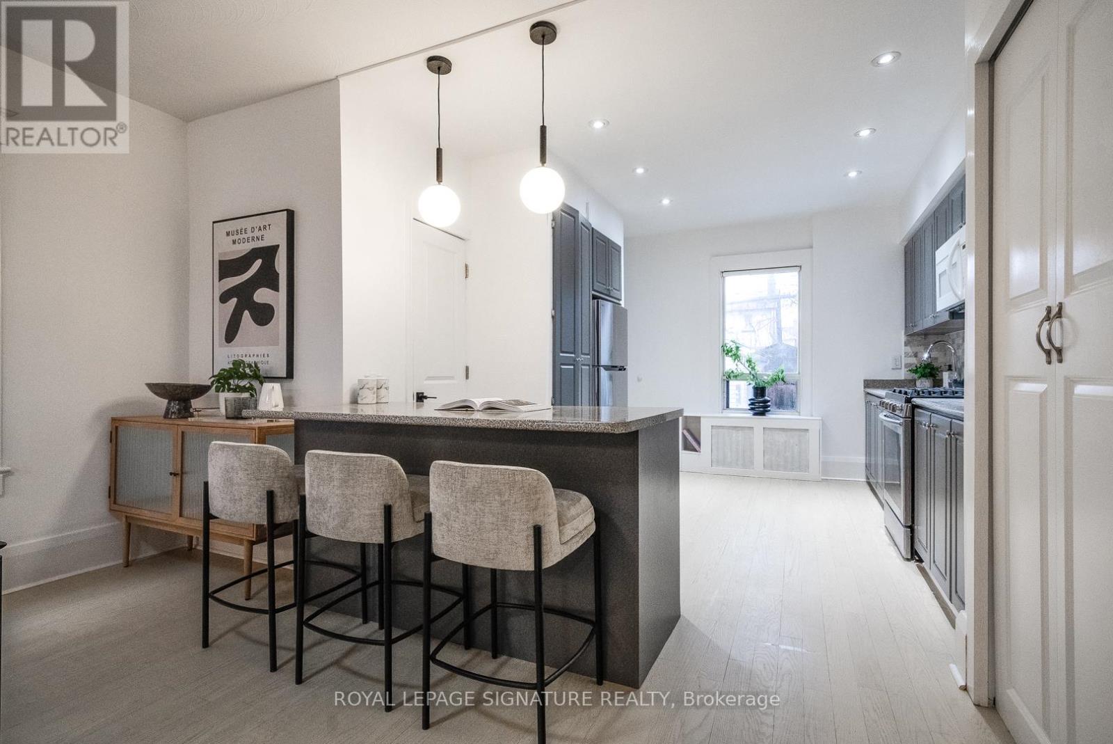 216 Parkmount Road, Toronto, Ontario  M4J 4V6 - Photo 11 - E12936726