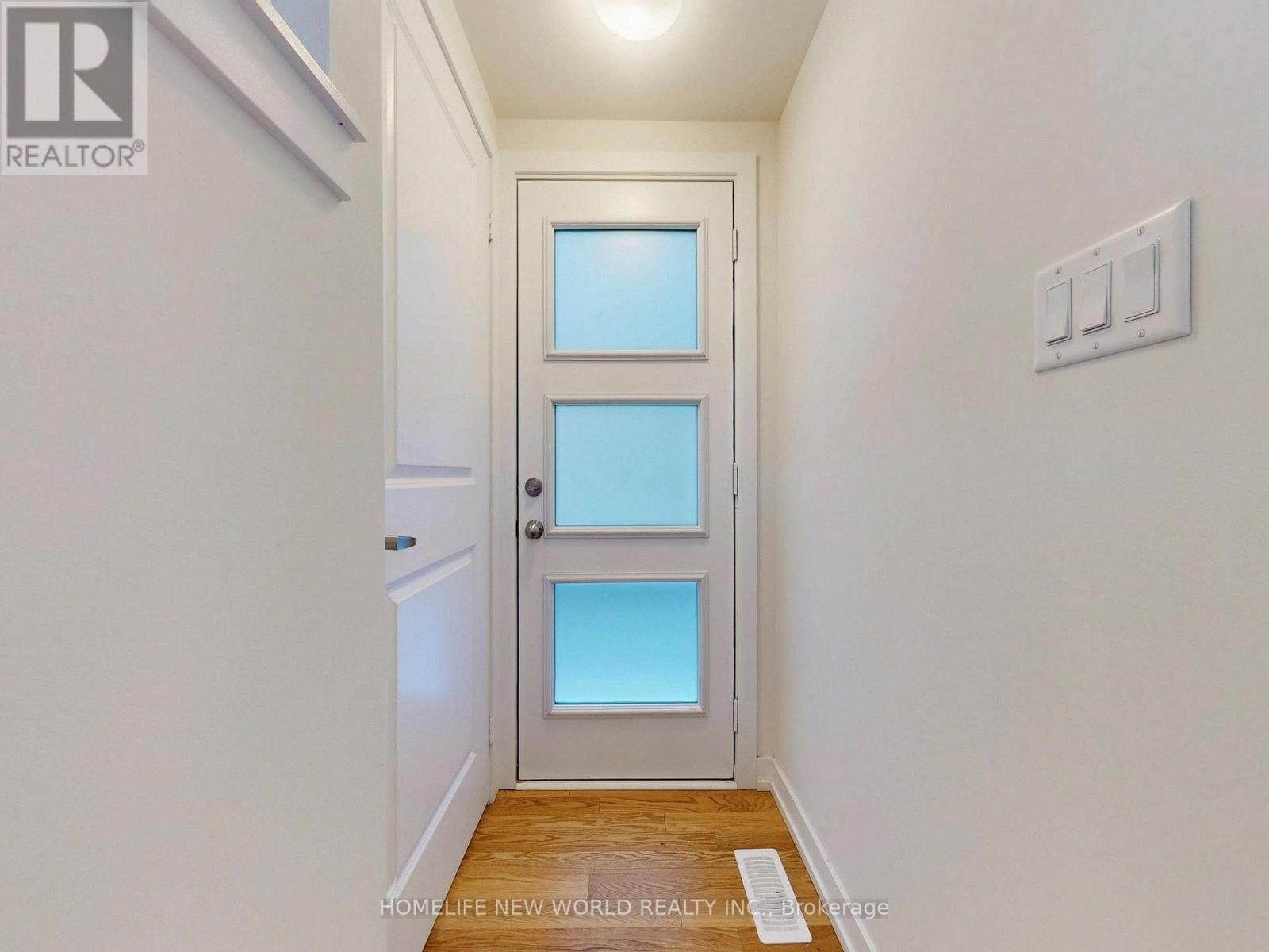 10 Liam Foudy Court, Toronto, Ontario  M1P 0G3 - Photo 23 - E12936728