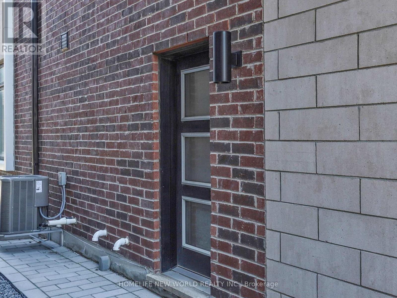 10 Liam Foudy Court, Toronto, Ontario  M1P 0G3 - Photo 45 - E12936728