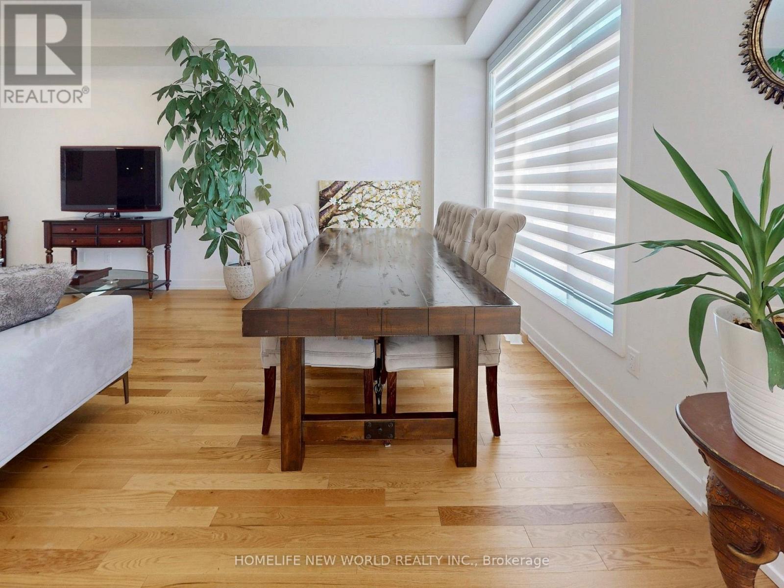 10 Liam Foudy Court, Toronto, Ontario  M1P 0G3 - Photo 6 - E12936728