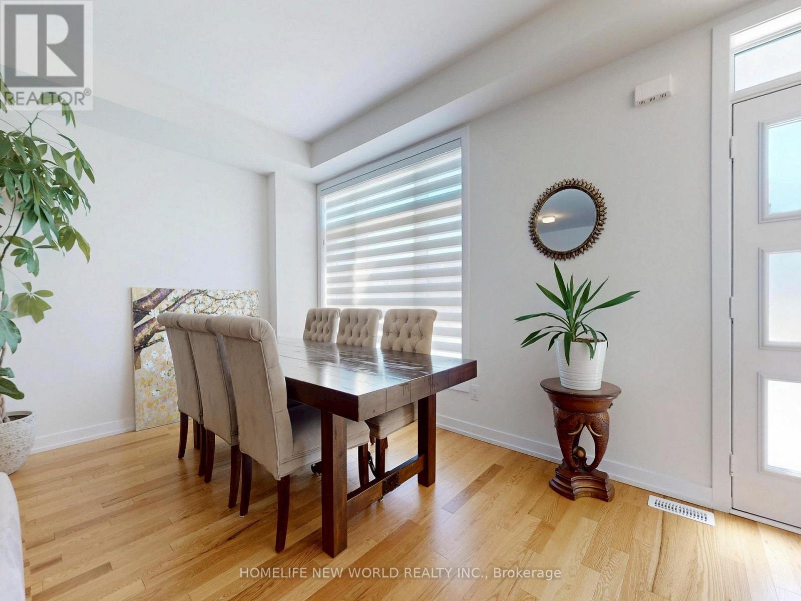 10 Liam Foudy Court, Toronto, Ontario  M1P 0G3 - Photo 7 - E12936728