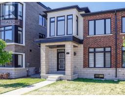 10 LIAM FOUDY COURT, Toronto, Ontario