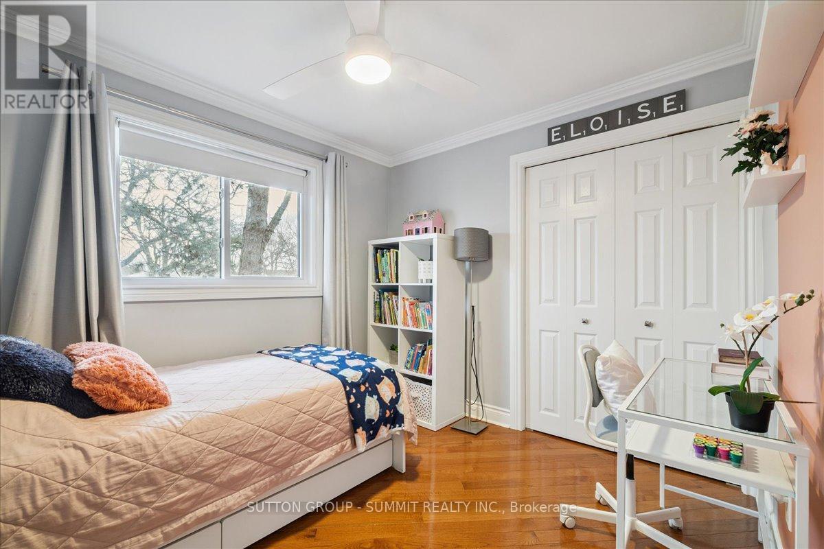 319 Erindale Drive, Burlington, Ontario  L7L 4T3 - Photo 25 - W12935780