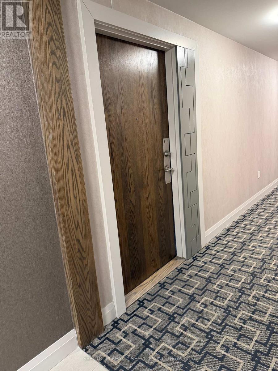 617 - 99 Eagle Rock Way, Vaughan, Ontario  L6A 1P6 - Photo 4 - N12936660