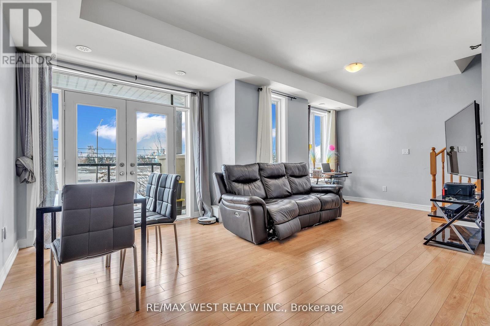 9 - 9601 Jane Street, Vaughan, Ontario  L6A 4G5 - Photo 17 - N12936686