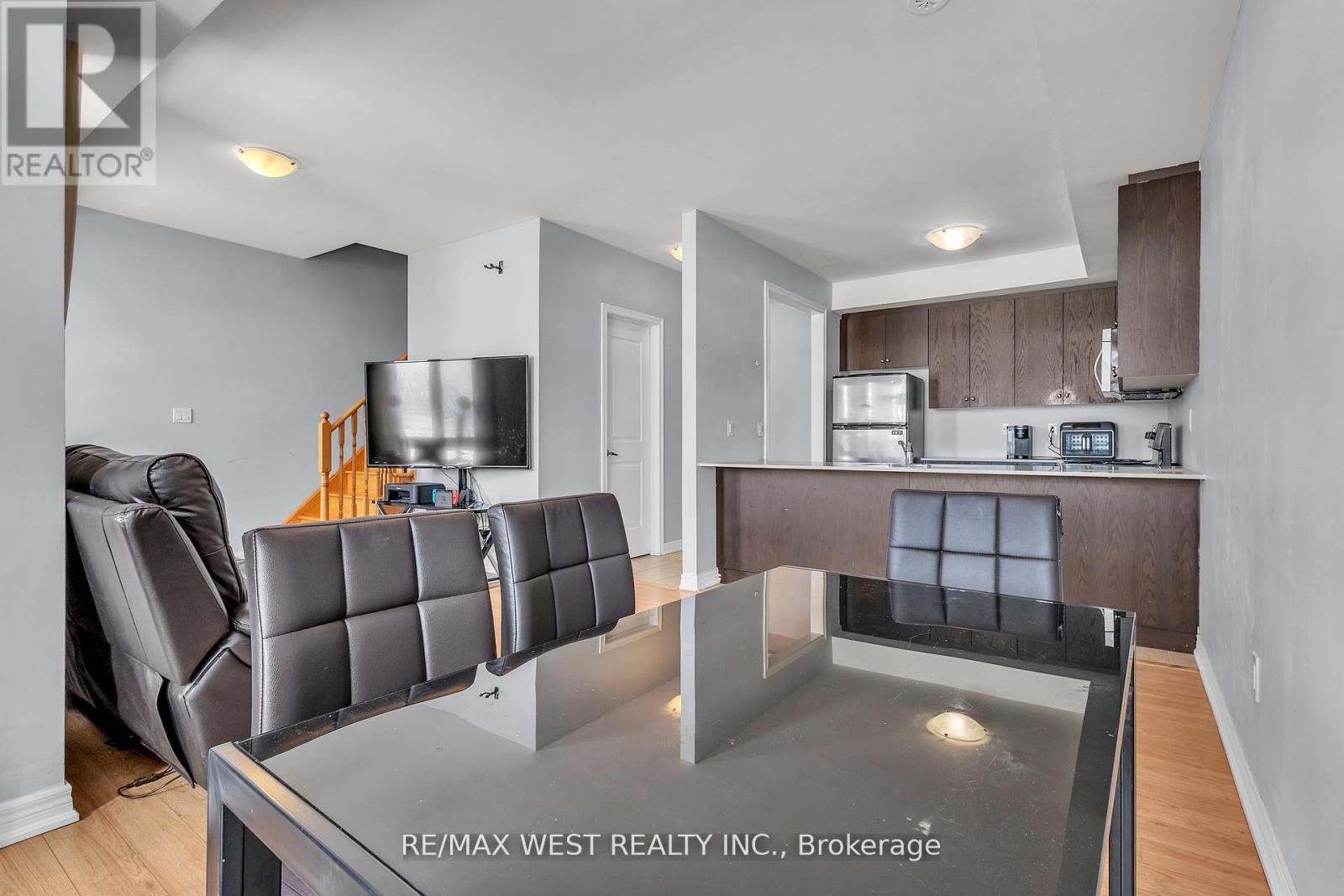 9 - 9601 Jane Street, Vaughan, Ontario  L6A 4G5 - Photo 22 - N12936686