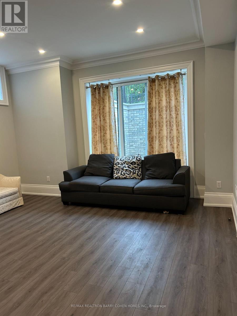 Basement - 34 Crestwood Road, Vaughan, Ontario  L4J 1A5 - Photo 5 - N12936718