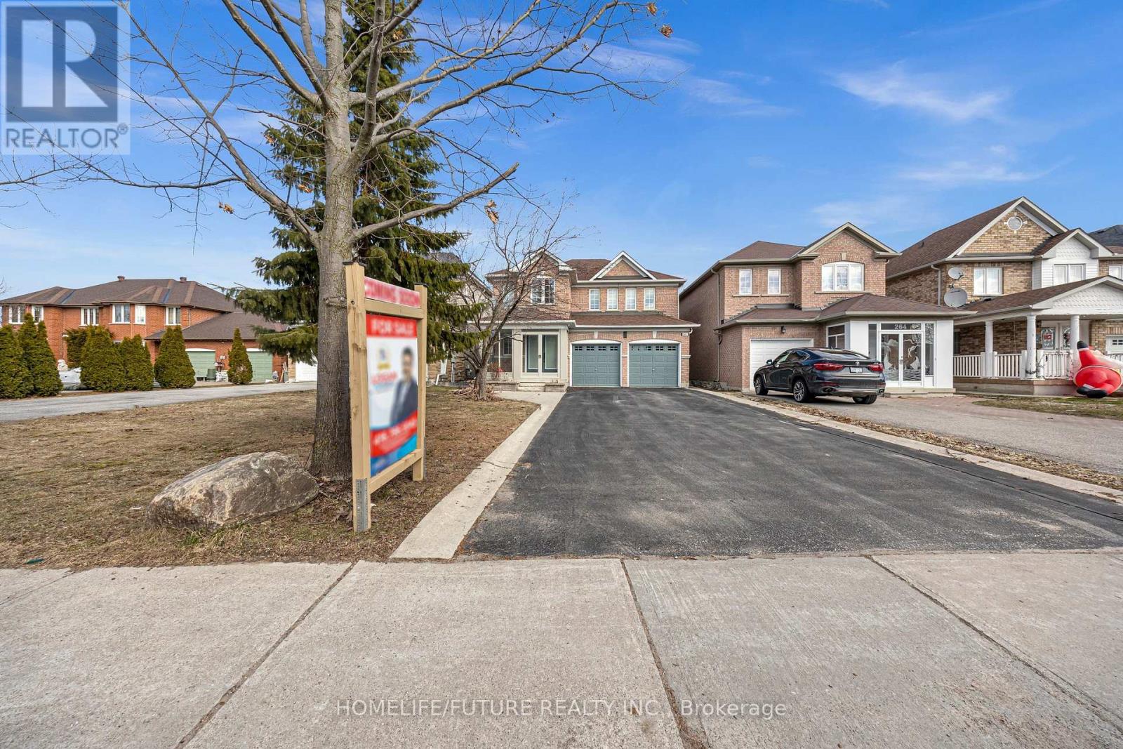 262 Helen Avenue, Markham, Ontario  L3R 1K1 - Photo 4 - N12936748