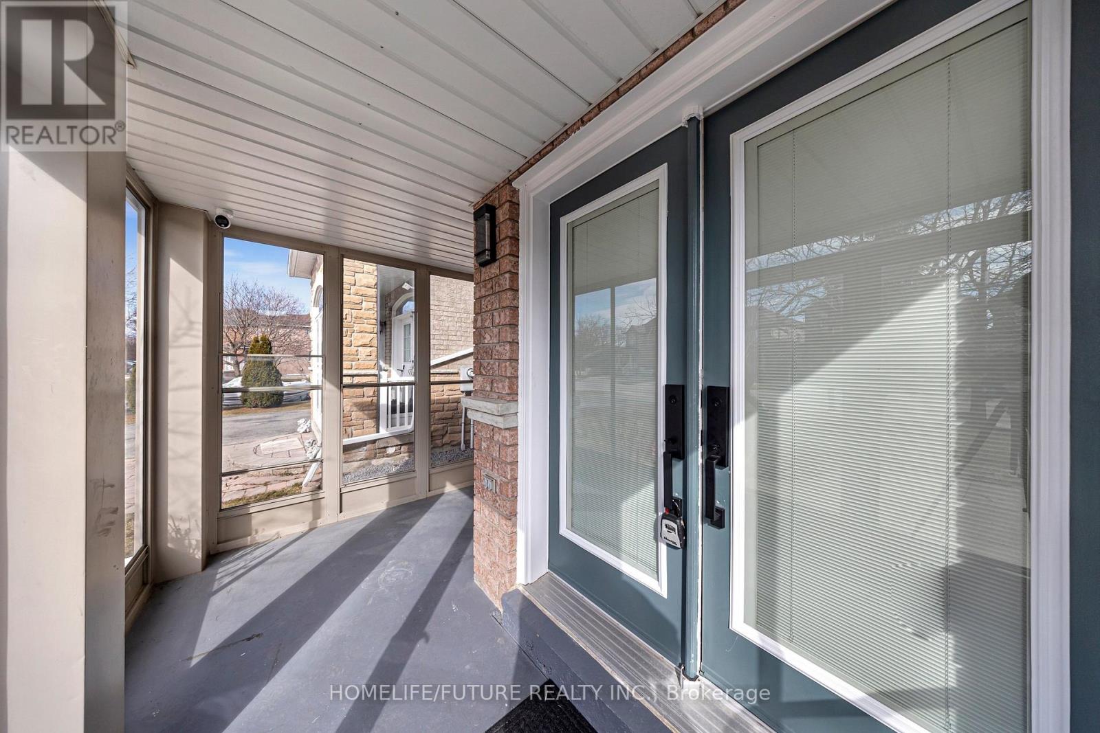 262 Helen Avenue, Markham, Ontario  L3R 1K1 - Photo 6 - N12936748