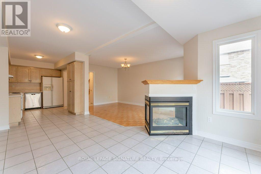 55 Pottery Place, Vaughan, Ontario  L4L 9H5 - Photo 18 - N12936750