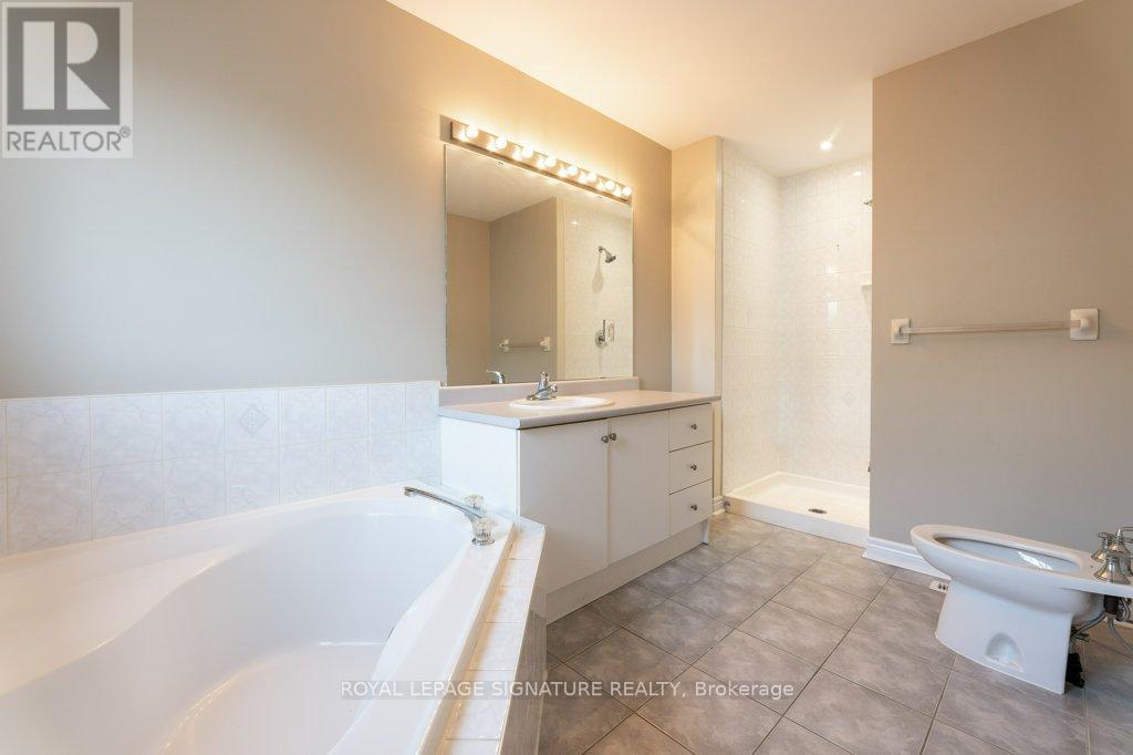 55 Pottery Place, Vaughan, Ontario  L4L 9H5 - Photo 24 - N12936750