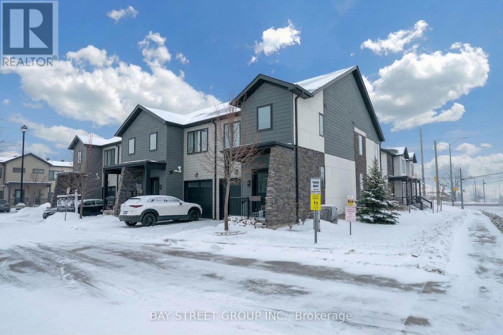 22 - 1 Stonehart Lane, Barrie (East Bayfield), Ontario L4M 7E8 - Photo 3 - S12936760