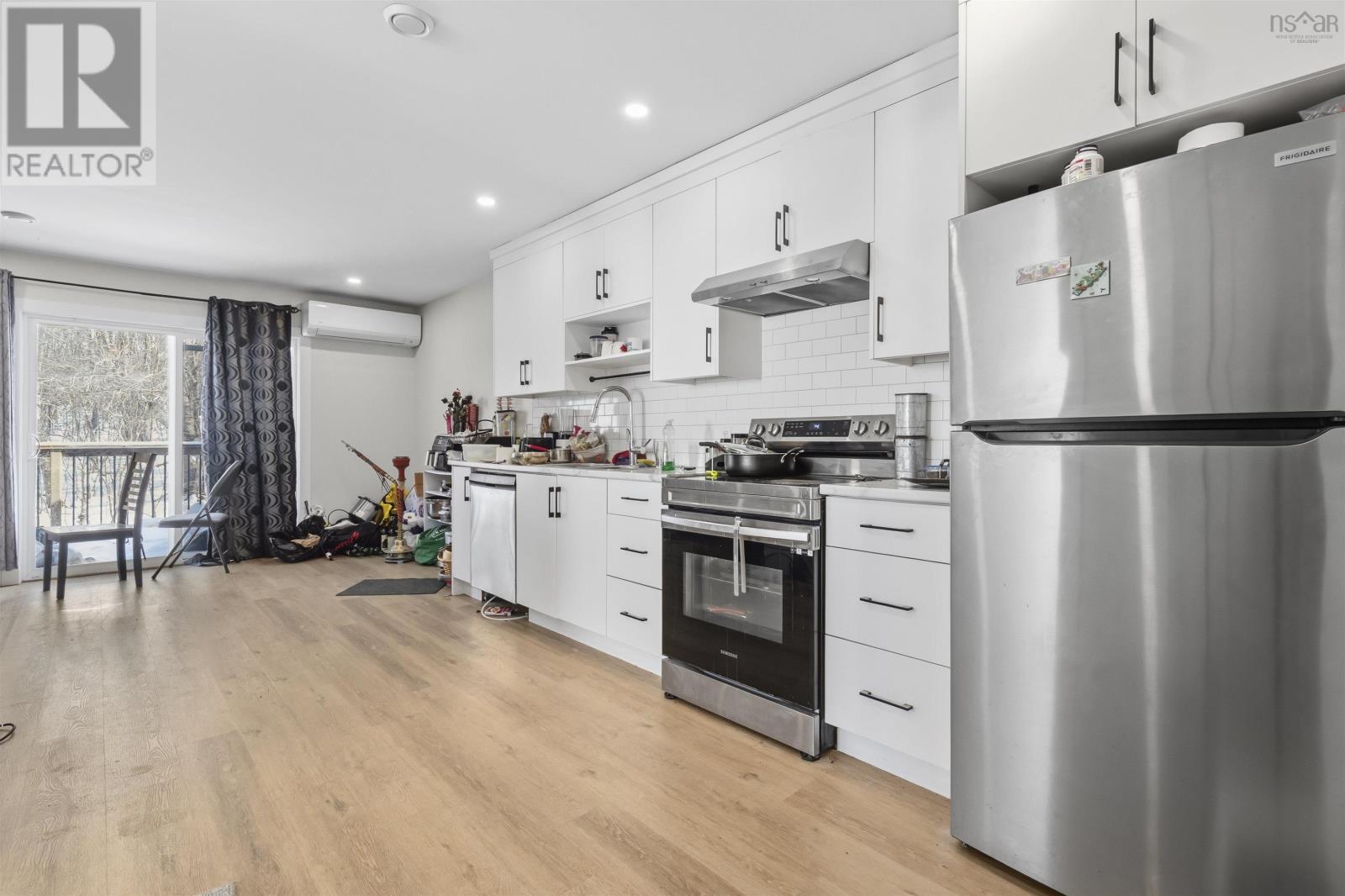 66 Everette Street, Dartmouth, Nova Scotia  B2W 1H2 - Photo 6 - 202605553