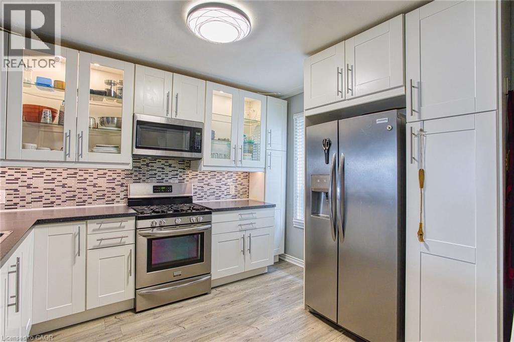 145 Albany Avenue, Hamilton, Ontario  L8H 2H7 - Photo 14 - 40815002