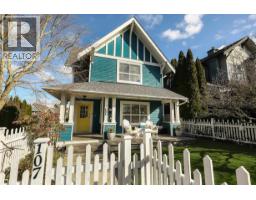 107 STAR CRESCENT, New Westminster, British Columbia