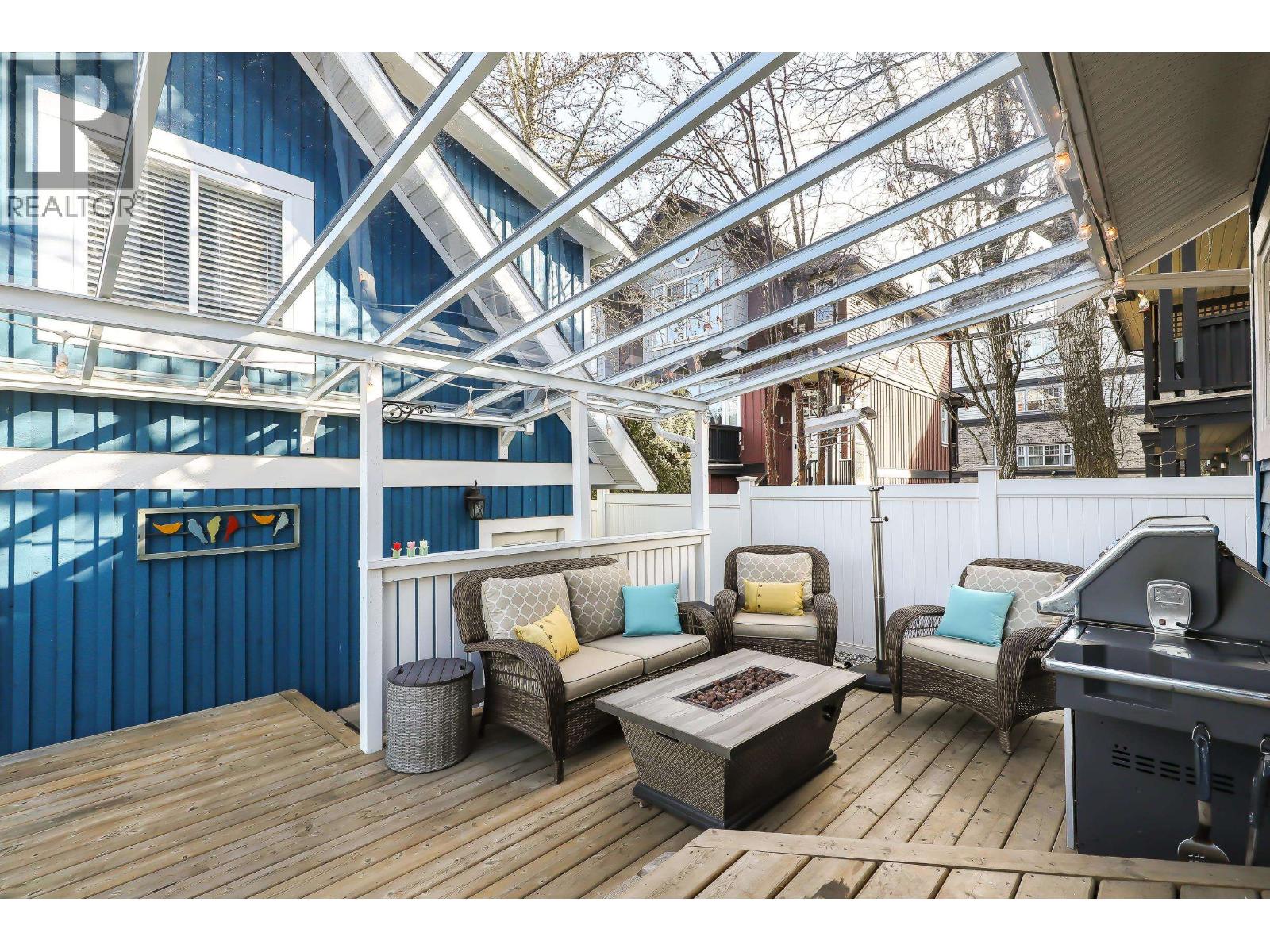 107 Star Crescent, New Westminster, British Columbia  V3M 6X6 - Photo 28 - R3102586