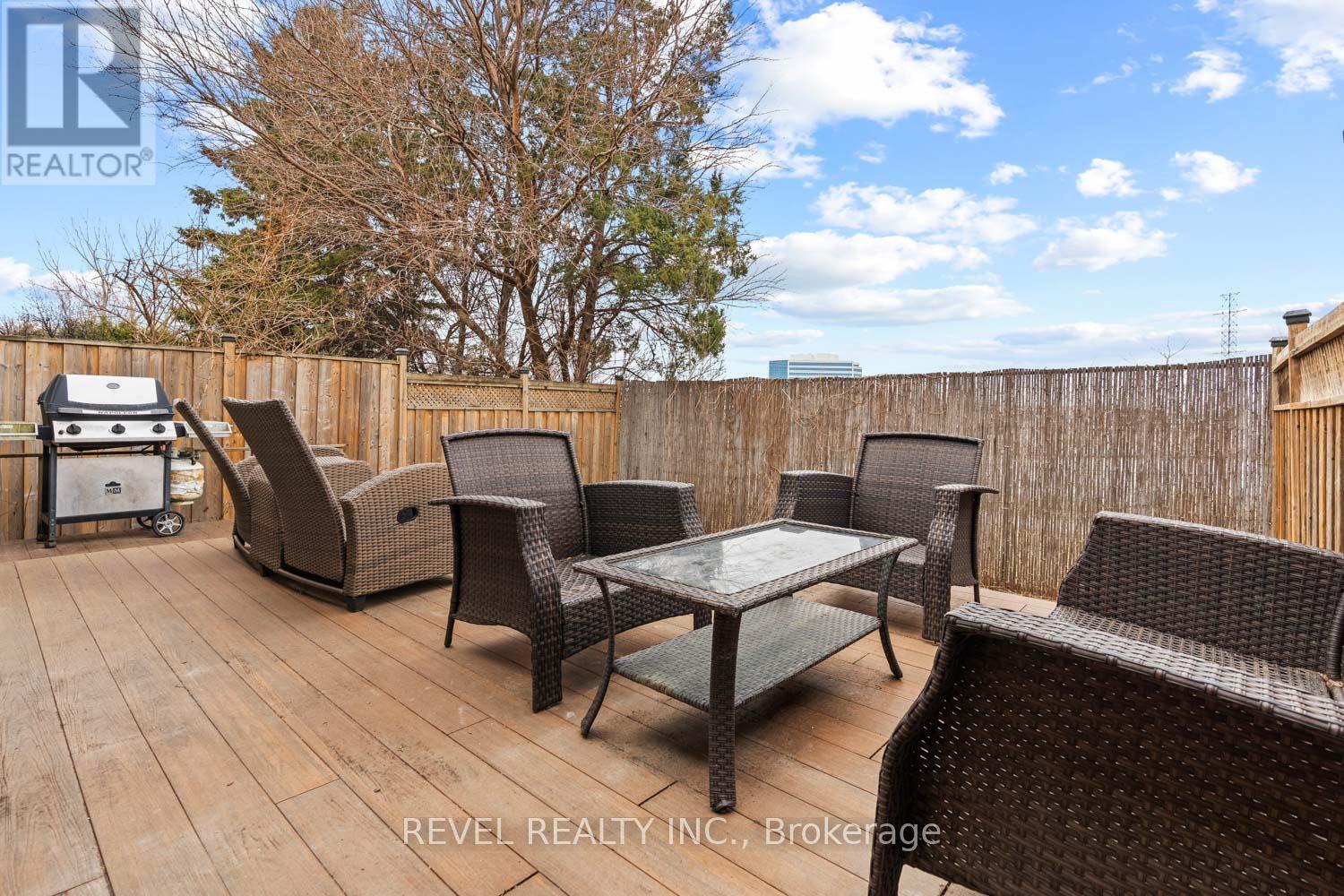 35 Bigham Crescent, Toronto, Ontario  M9C 5C5 - Photo 23 - W12936662