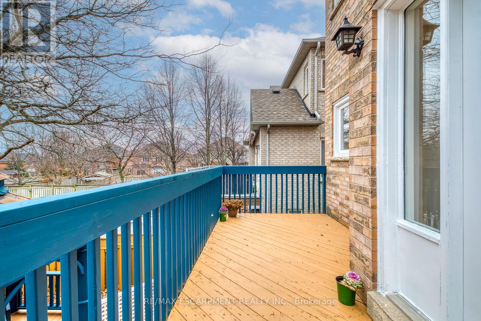 2201 Galloway Drive, Oakville, Ontario  L6H 5M1 - Photo 22 - W12936668