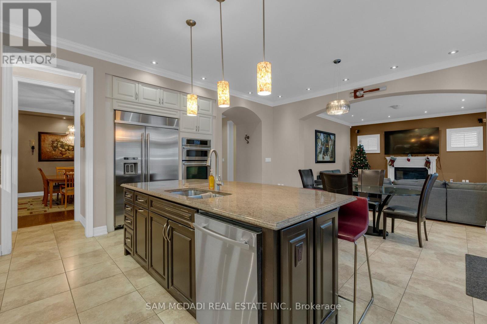 136 North Park Boulevard, Oakville, Ontario  L6M 0W6 - Photo 12 - W12936670