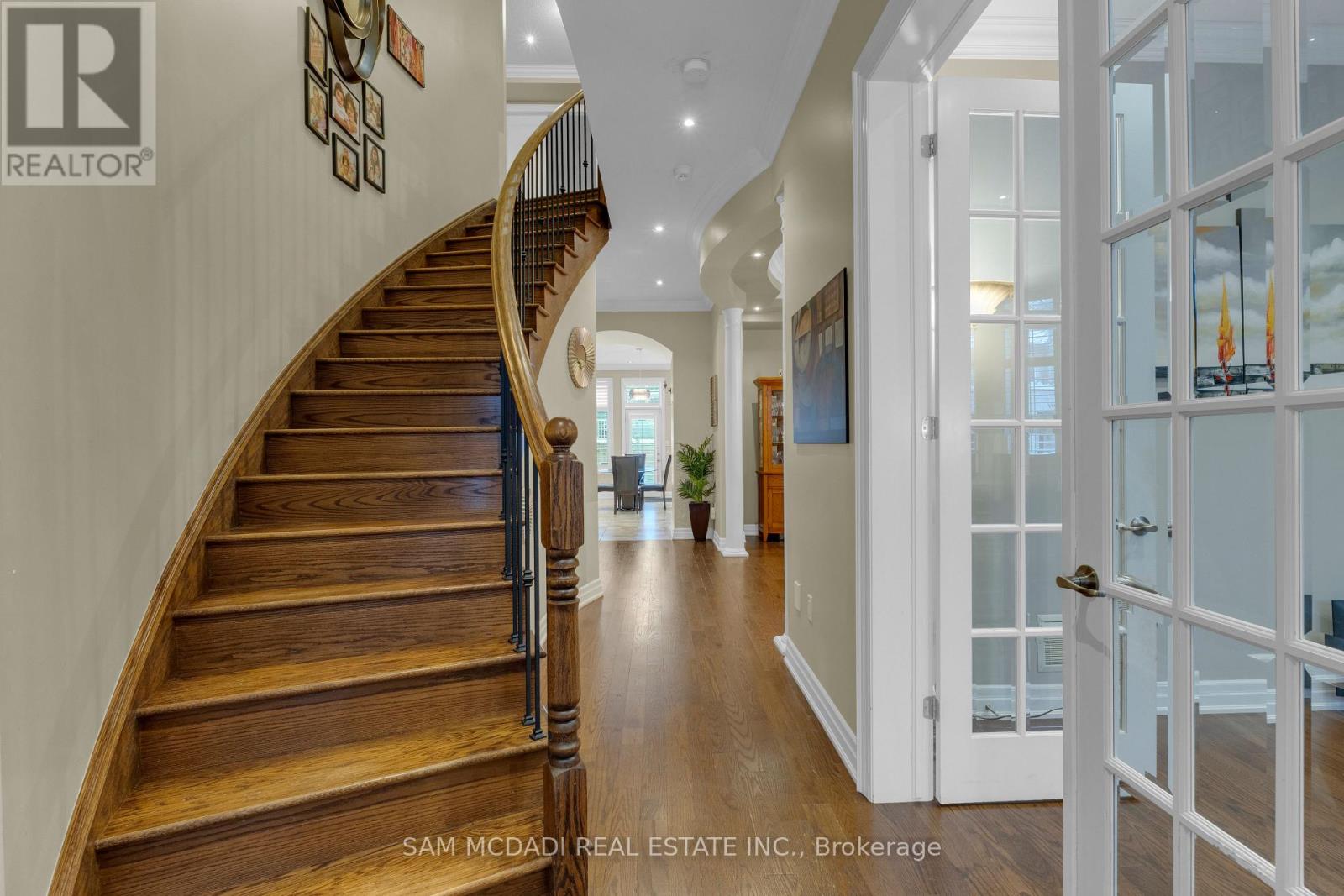 136 North Park Boulevard, Oakville, Ontario  L6M 0W6 - Photo 18 - W12936670