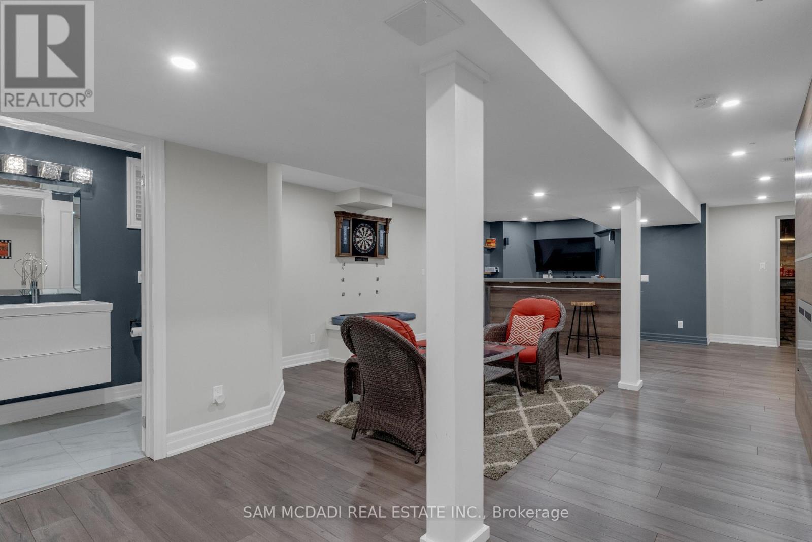 136 North Park Boulevard, Oakville, Ontario  L6M 0W6 - Photo 41 - W12936670