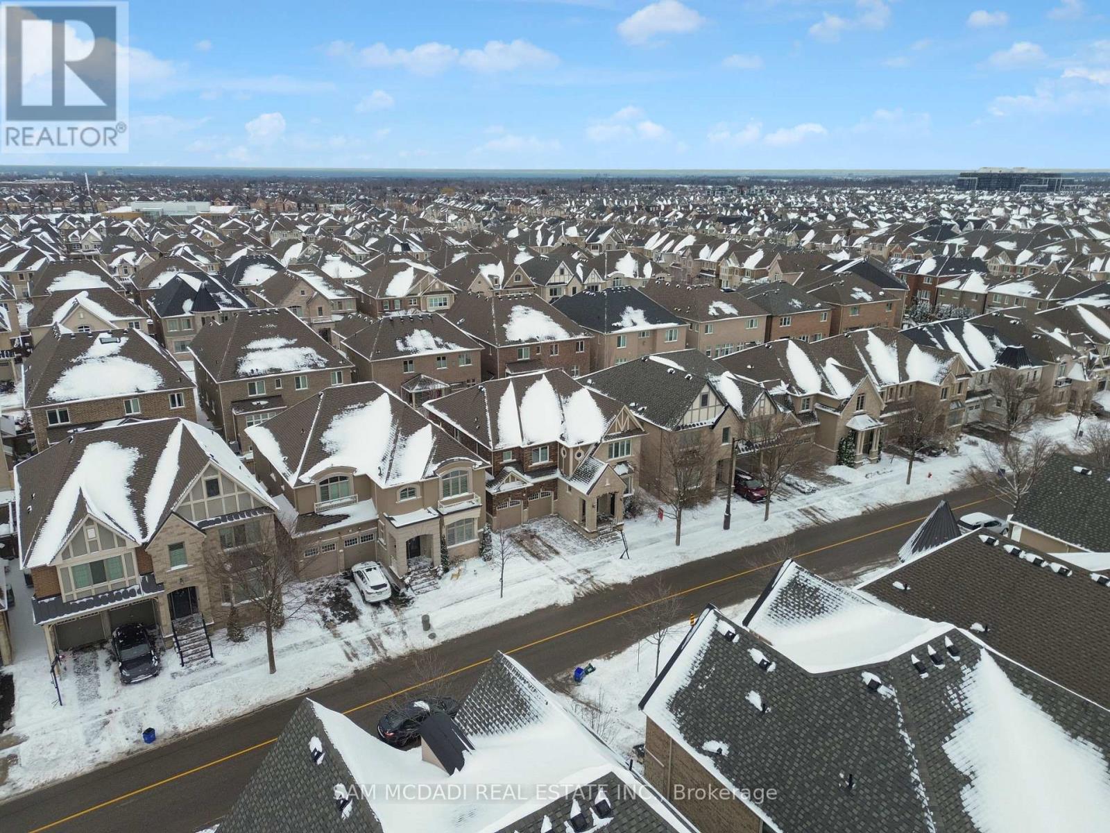 136 North Park Boulevard, Oakville, Ontario  L6M 0W6 - Photo 48 - W12936670