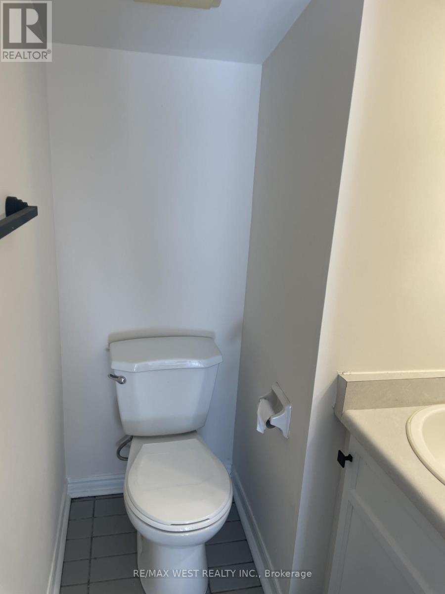 19 - 2299 Marine Drive, Oakville, Ontario  L6L 1C2 - Photo 12 - W12936692