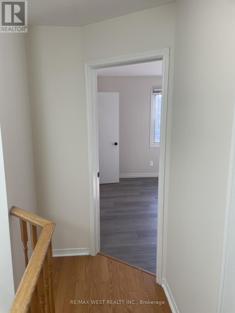 19 - 2299 Marine Drive, Oakville, Ontario  L6L 1C2 - Photo 30 - W12936692