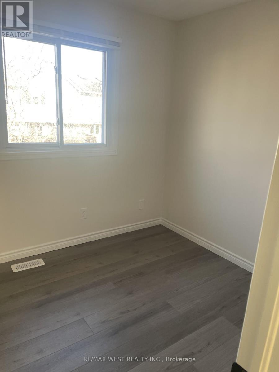 19 - 2299 Marine Drive, Oakville, Ontario  L6L 1C2 - Photo 31 - W12936692