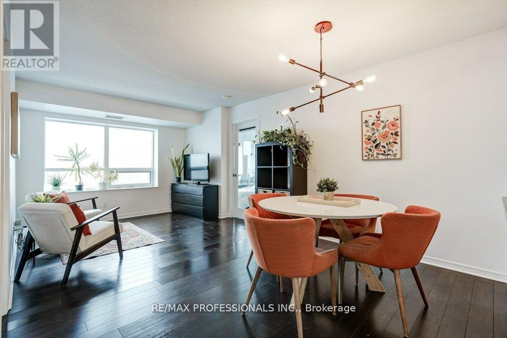 930 - 60 Heintzman Street, Toronto, Ontario  M6P 5A1 - Photo 2 - W12936754