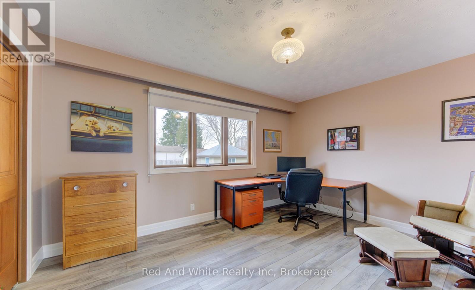 449 Greenfield Avenue, Kitchener, Ontario  N2C 1E9 - Photo 19 - X12931716