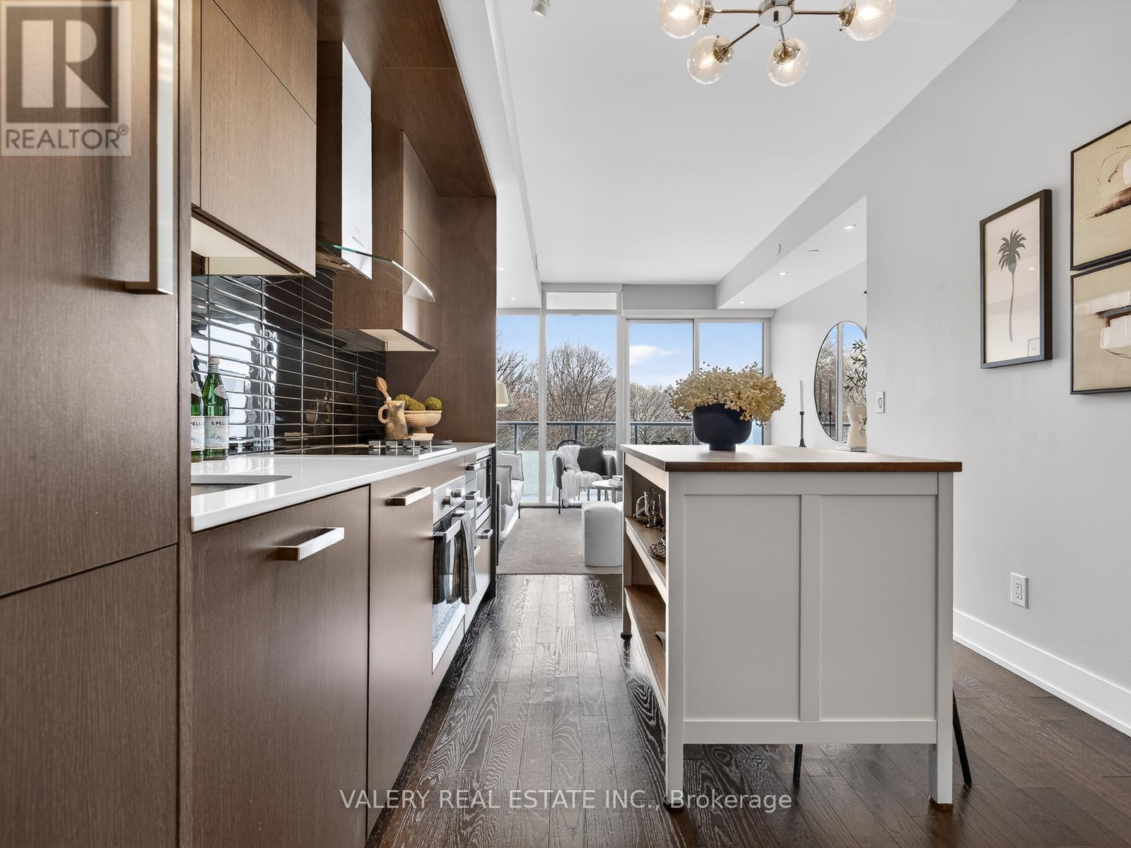 311 - 3018 Yonge Street, Toronto, Ontario  M4N 0A5 - Photo 5 - C12871700